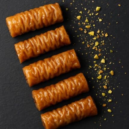 saraglakia baklava rolls